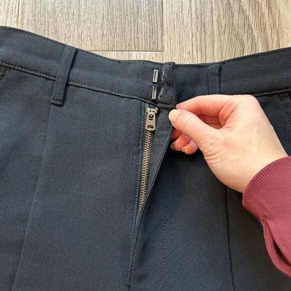 Abercrombie & Fitch Ultra High Rise Ponte Front Split Hem Flare Pants Black (24) - Picture 6 of 11